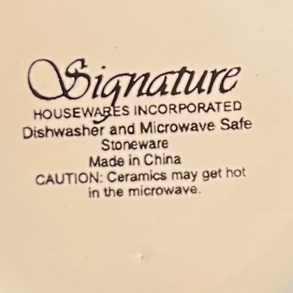 SIGNATURE Red Scottish Tartan Plaid Letter J Initial Monogram Stoneware Mug - Picture 7 of 7